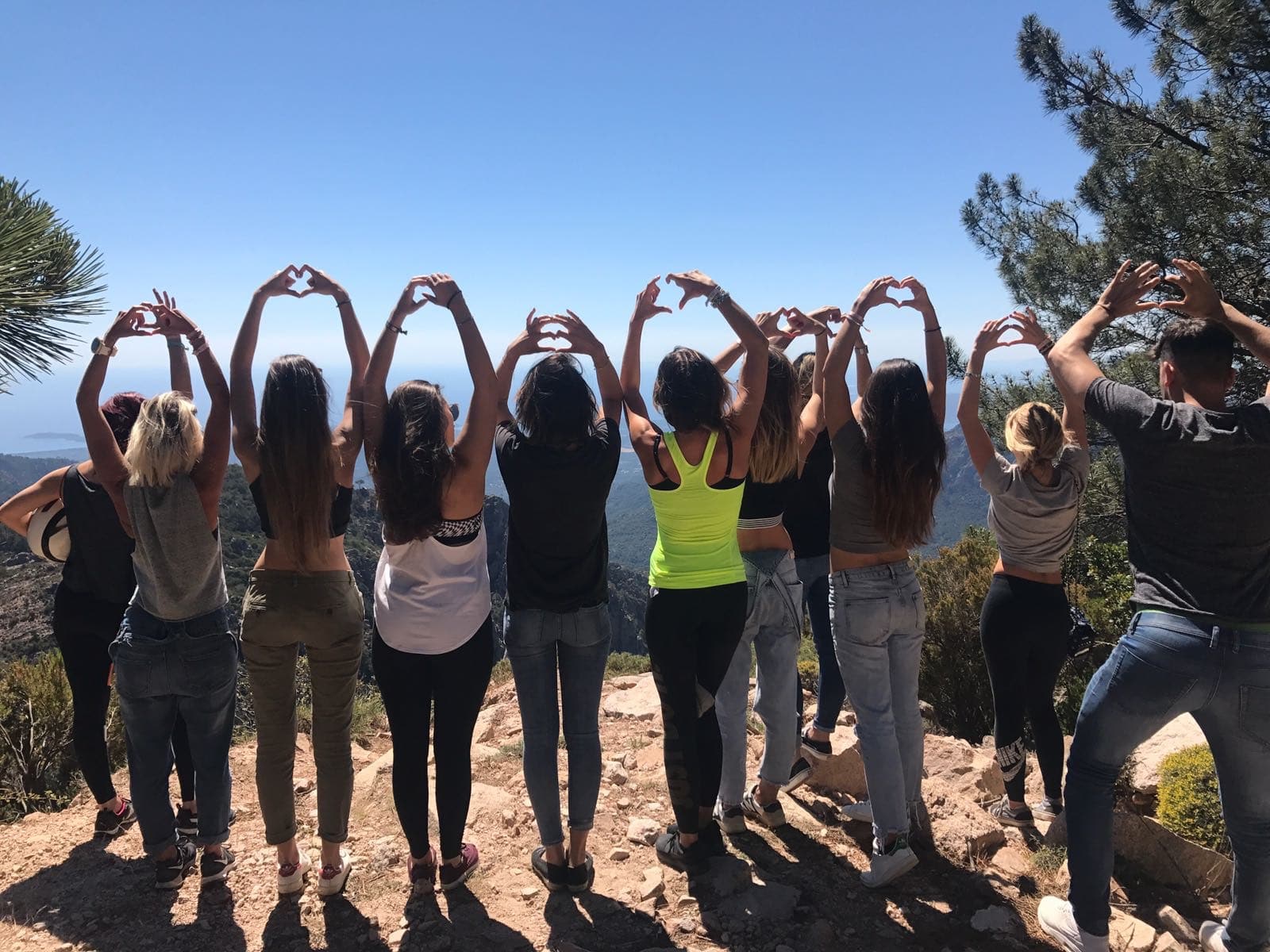 camillecmp-blog-evjf-corse- girls