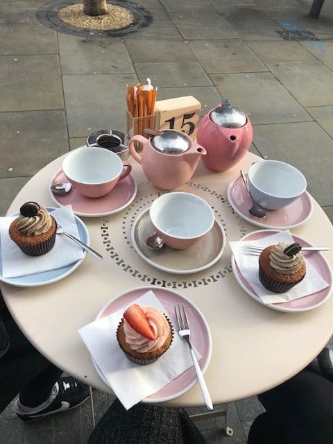 camillecmp blog londres bonsplans coppaclub primark nacmayfair camden town peggy porschen cake